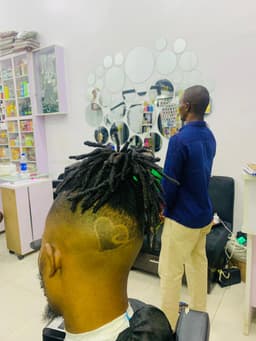 Dreadlock Studio image 2
